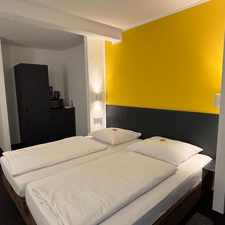 Hotel U Muelheim Free Parking Highspeed Wifi Mülheim an der Ruhr Buitenkant foto