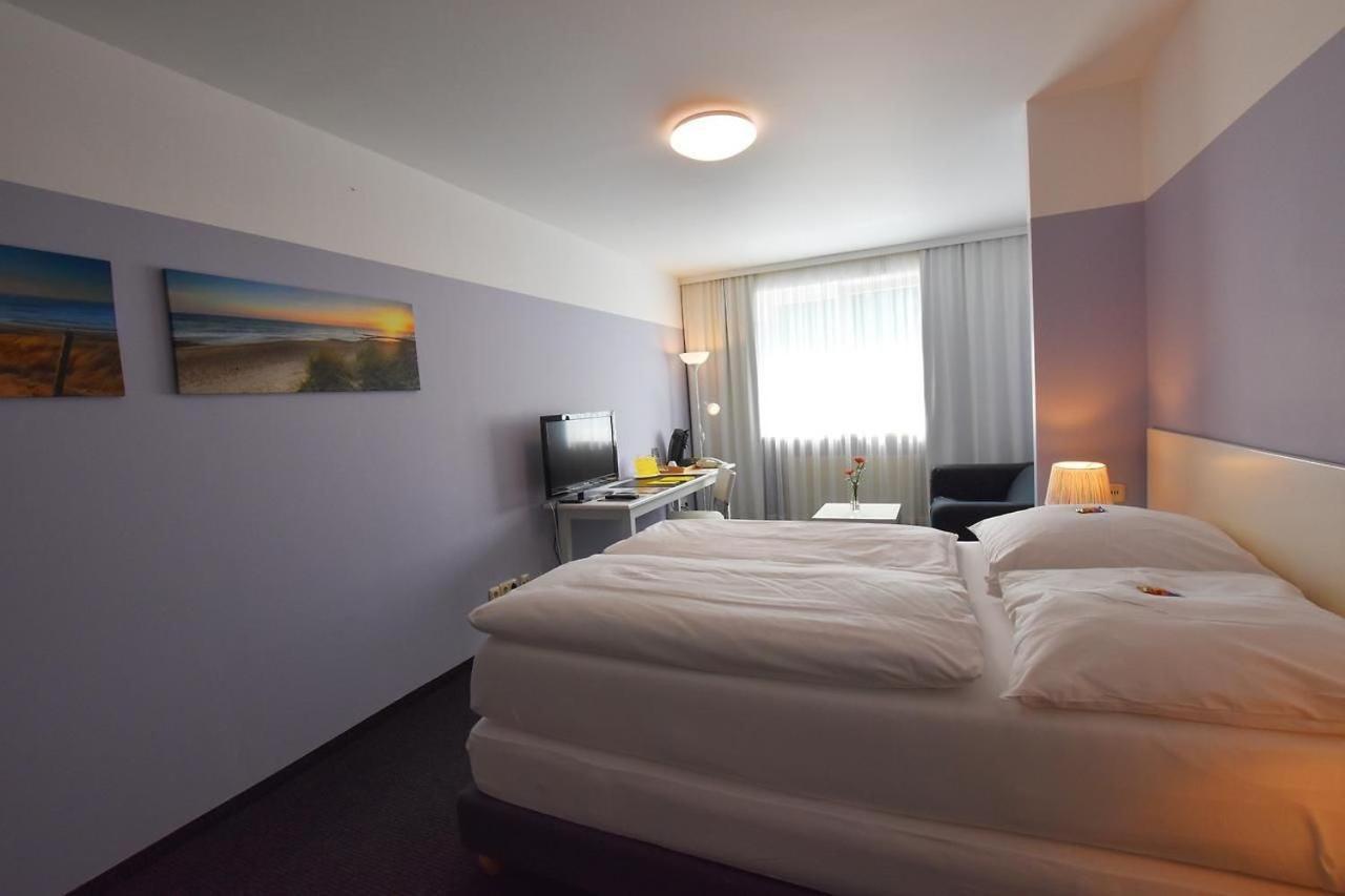 Hotel U Muelheim Free Parking Highspeed Wifi Mülheim an der Ruhr Buitenkant foto